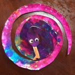 Snake kid craft project paper plate painted
