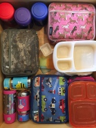packing lunch for kids wildkins lunch boxes Thermos insulated food jars Skip Hop water bottles Thermos insulated water bottle easy lunchboxes mini dippers