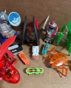 Hexbug STEM robotic toys dragon, Viking Micro Titan, black and red ring racer,